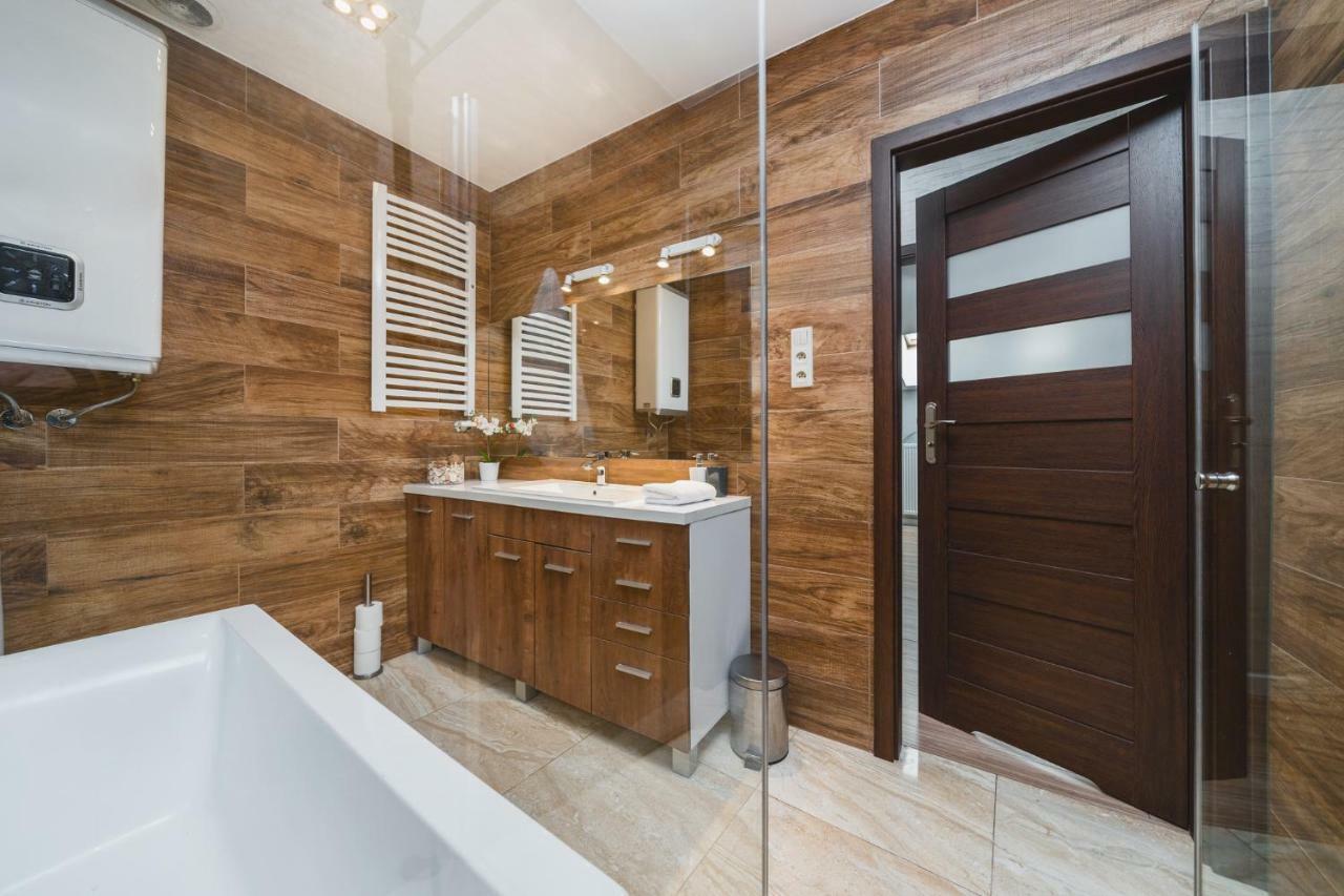 Deluxe Brzozowa By Renters Apartament Kraków